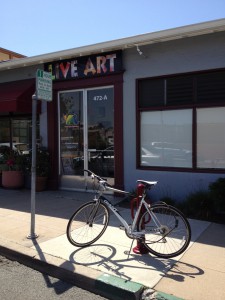 Live Art - red rack Calle P