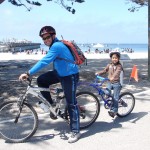 Dad & Son trailabike Del Monte Beach - longview - Mari
