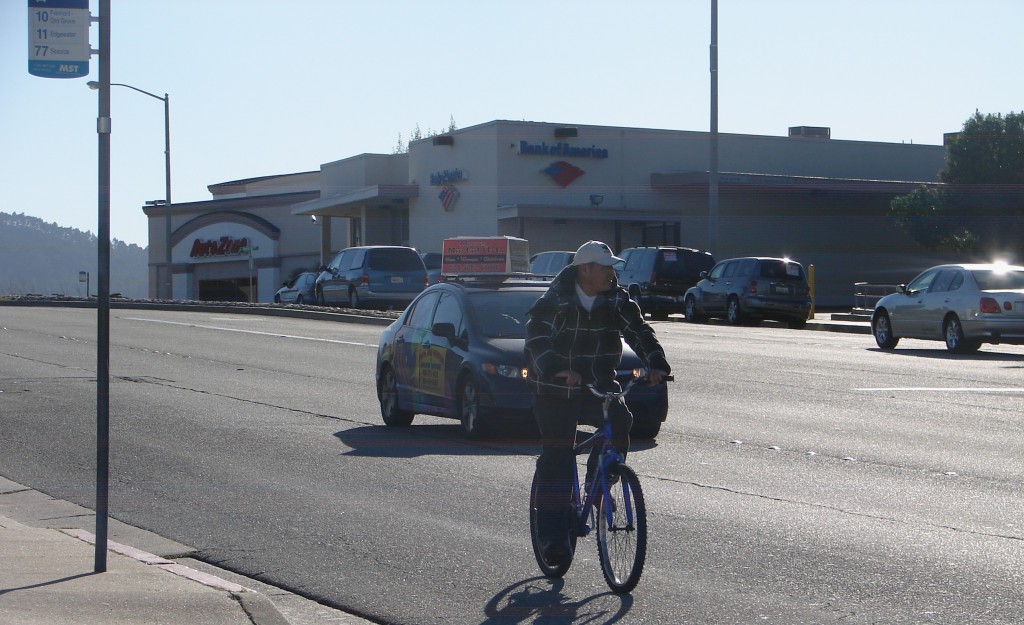Share the road in Seaside - 9 Feb 2011 (16)