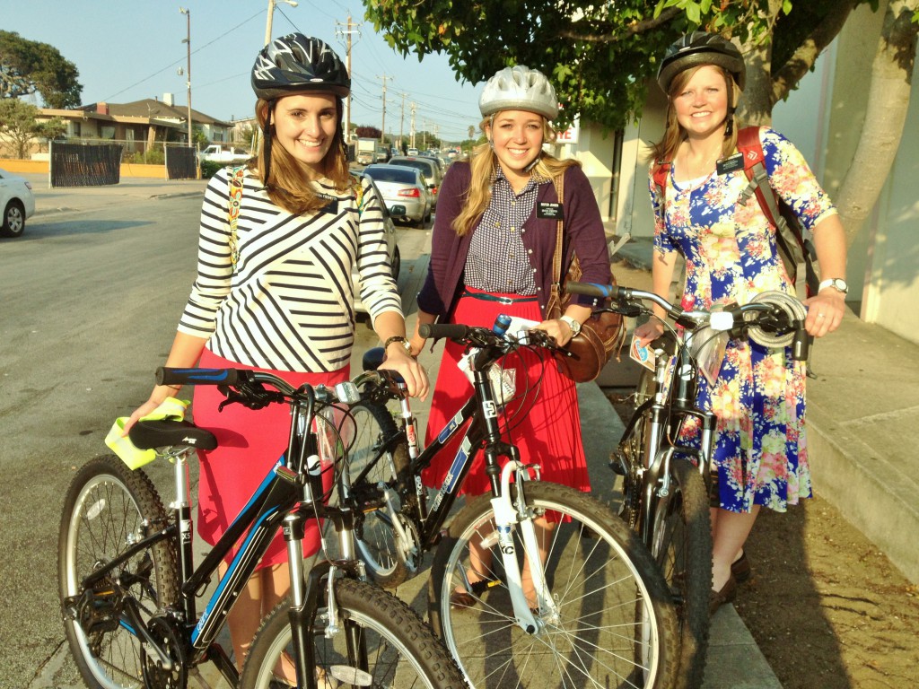 Seaside young women - June 2013