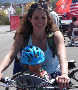 Toddler on front of Mom's Bike cropped - DSC00195