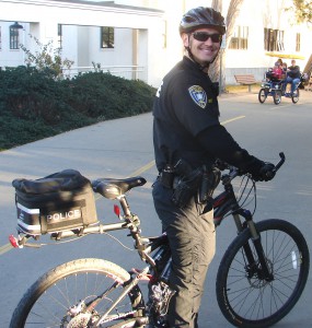 A Monterey County cop on a bike - BicyclingMonterey